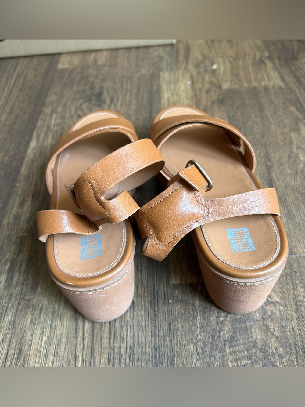 FitFlop Pilar Crossover Brown Leather Ankle Strap Platform Sandals 9 - Picture 4 of 6